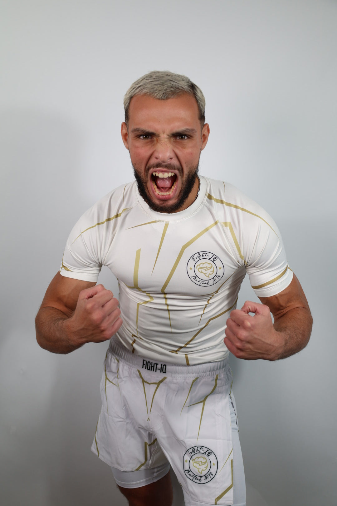 Choisir sa taille de rashguard : le guide complet